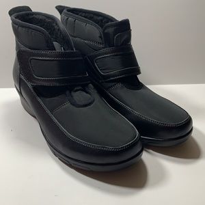 Propet Ankle Boot Size 7